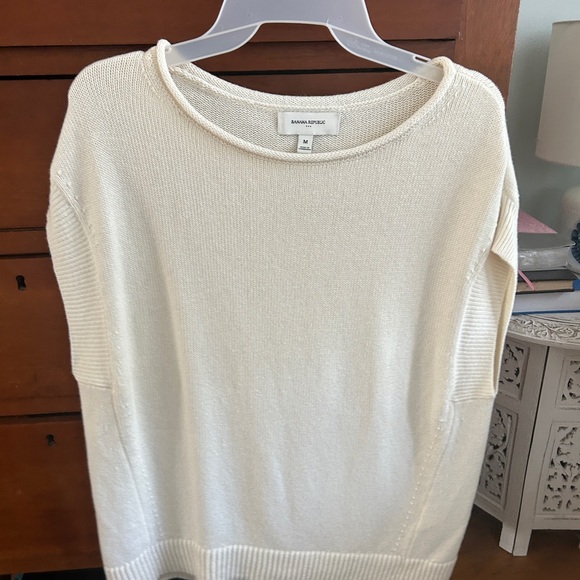 Banana republic short sleeve sweater - Picture 1 of 3
